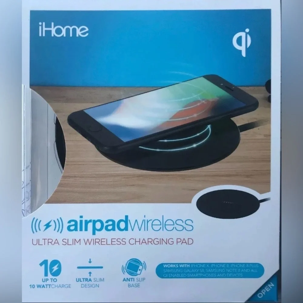 iHome Ultra Slim Wireless Charging Pad in Black